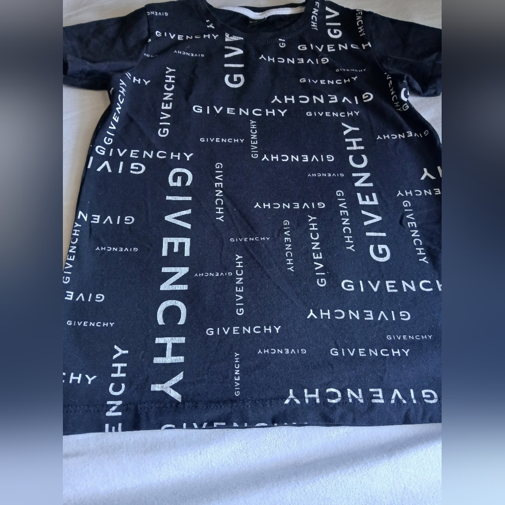 Kids Givenchy Black and White Logo T-Shirt